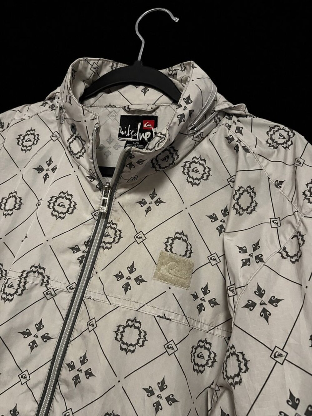 Vintage Quiksilver Hooded Windbreaker Jacket Grey All Over Print Full Zip Size L